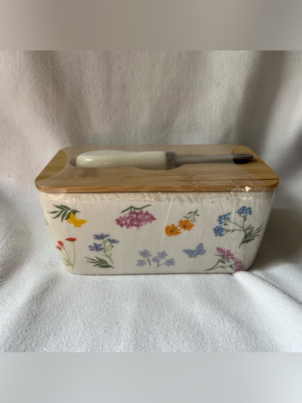 Dolly Parton Wildflowers Spring Collection Ceramic Butter Dish W/ Bamboo Lid DG